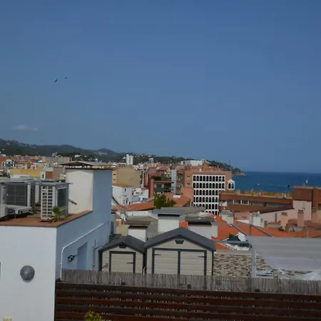 Apartment Sant Trop 5 Pax Lloret de Mar