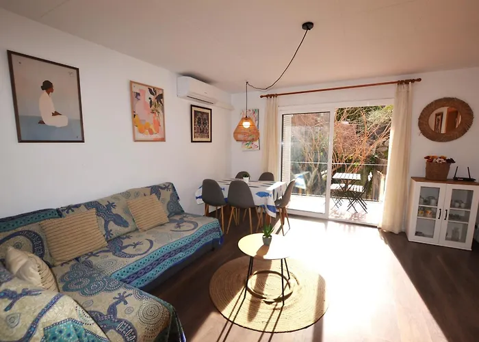 Sant Trop 5 Pax Apartmán *